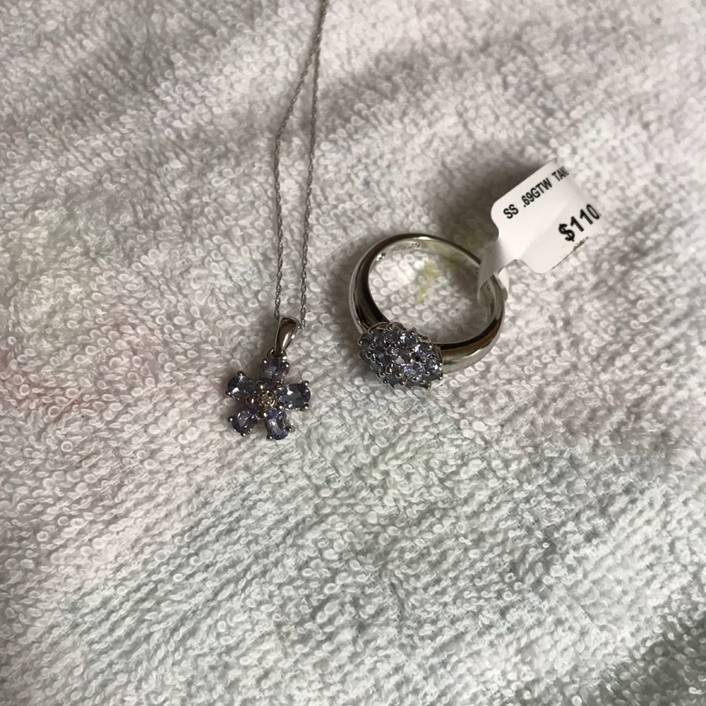 Tanzanite and diamond necklace & ring